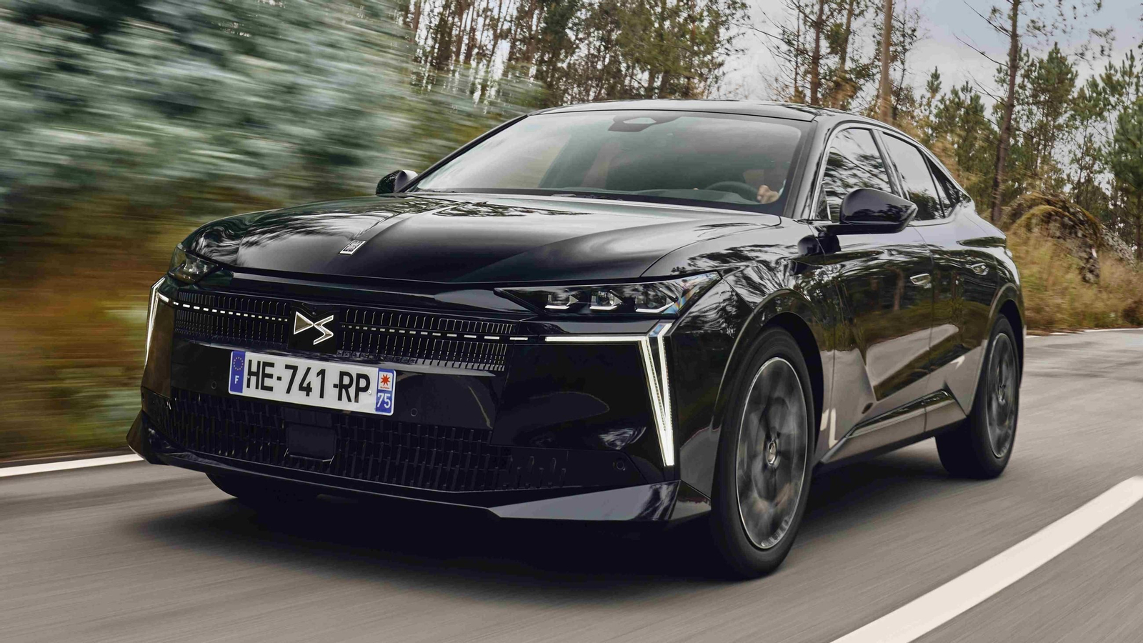 El DS Nº4 llega con tres tecnologías electrificadas y precios desde 38.600 euros