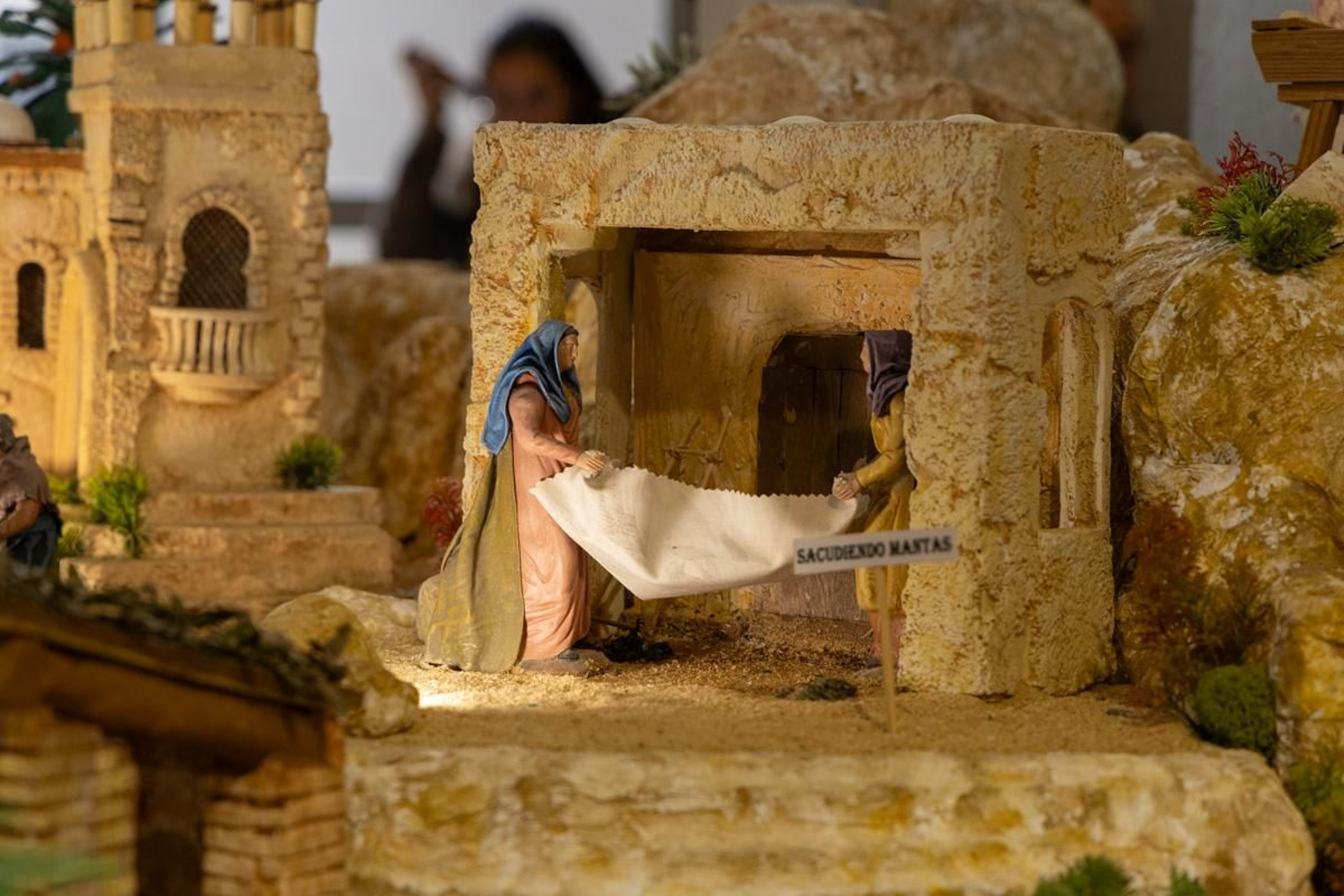 En imágenes: así es el Belén Bíblico con más de un millar de piezas artesanas de los abuelos María y Rafael