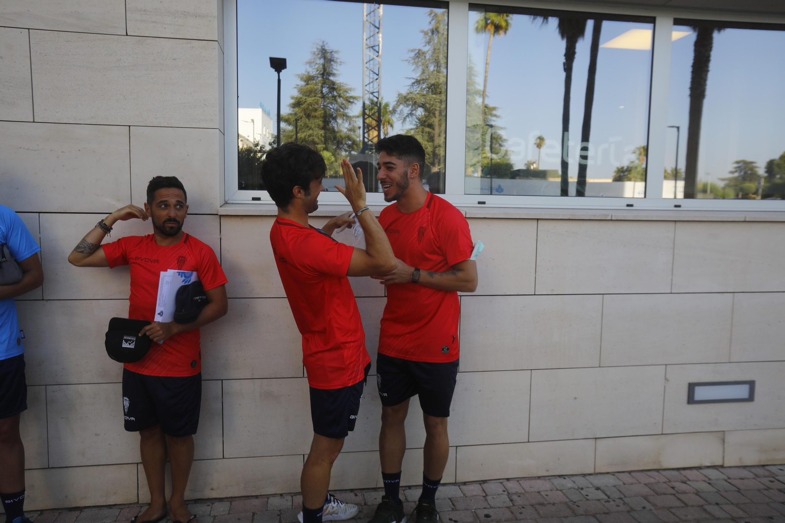 Las imágenes de los reconocimientos médicos del Córdoba Futsal