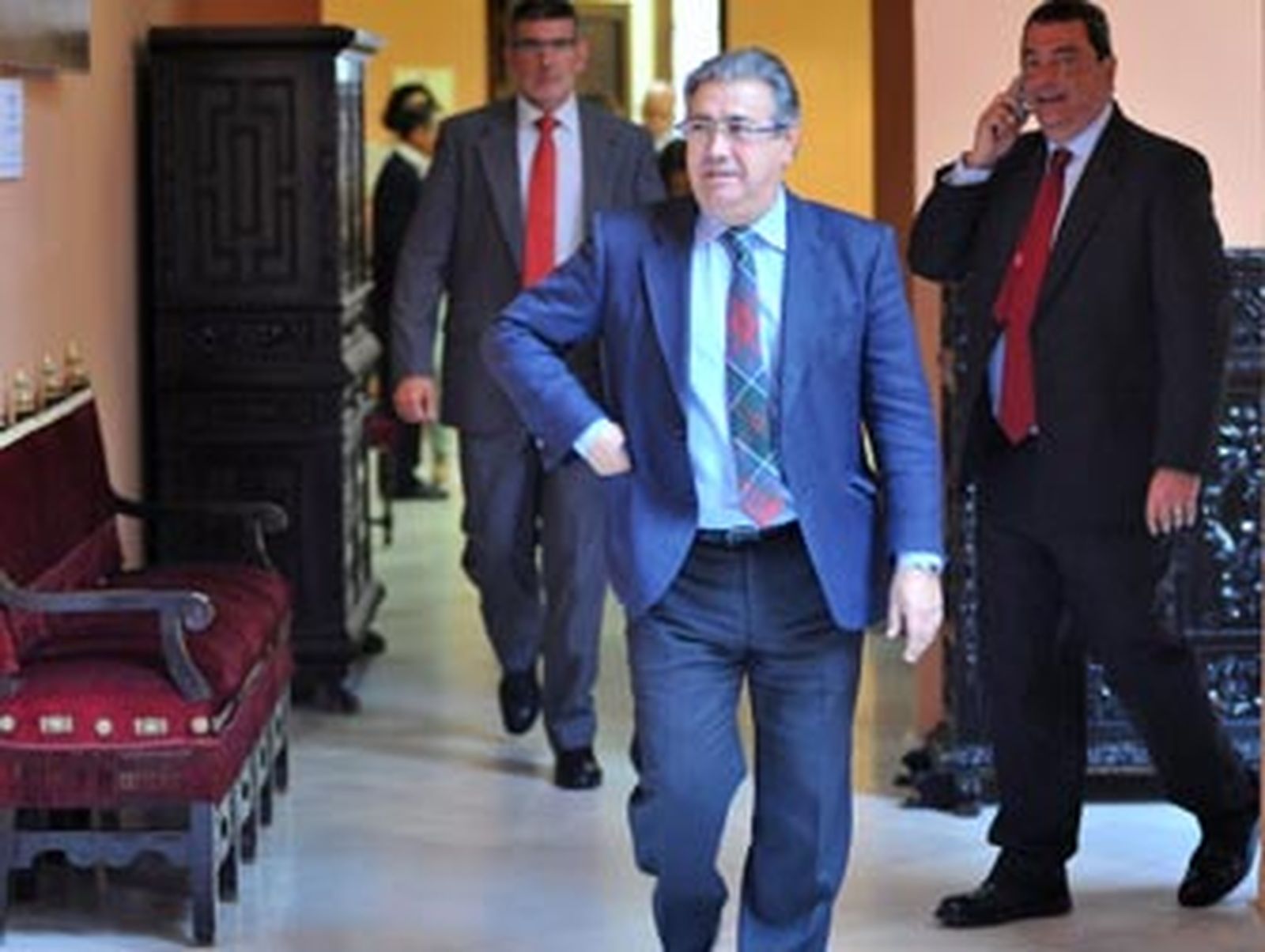 Doce meses al ralentí