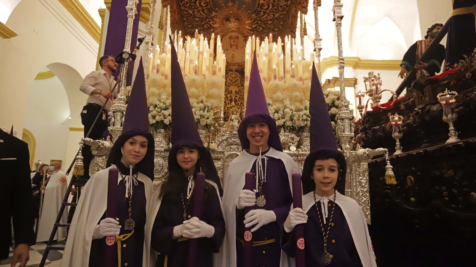 Fotos del Jueves Santo en Algeciras: Nazareno