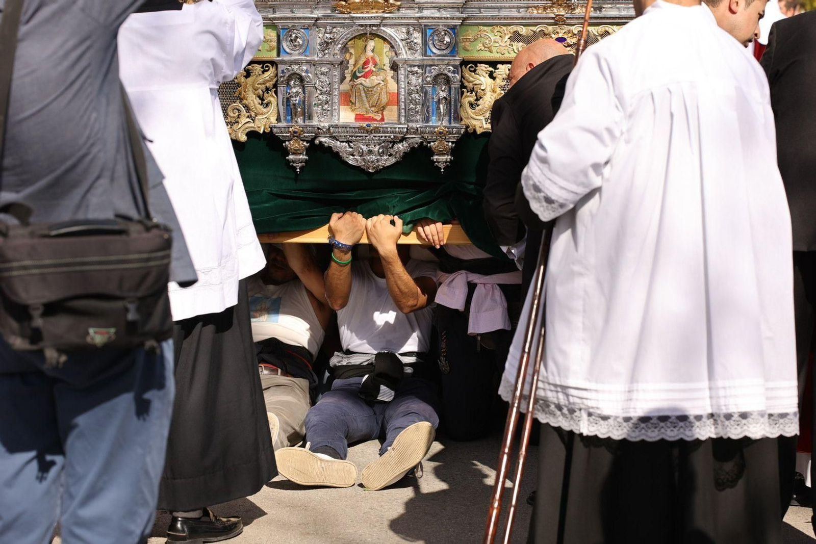 Imágenes de la hermandad de la Clemencia
