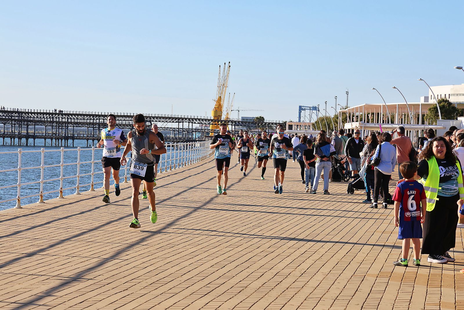 Imágenes de la 10K Huelva Avatel Telecom 'Puerta del Descubrimiento'