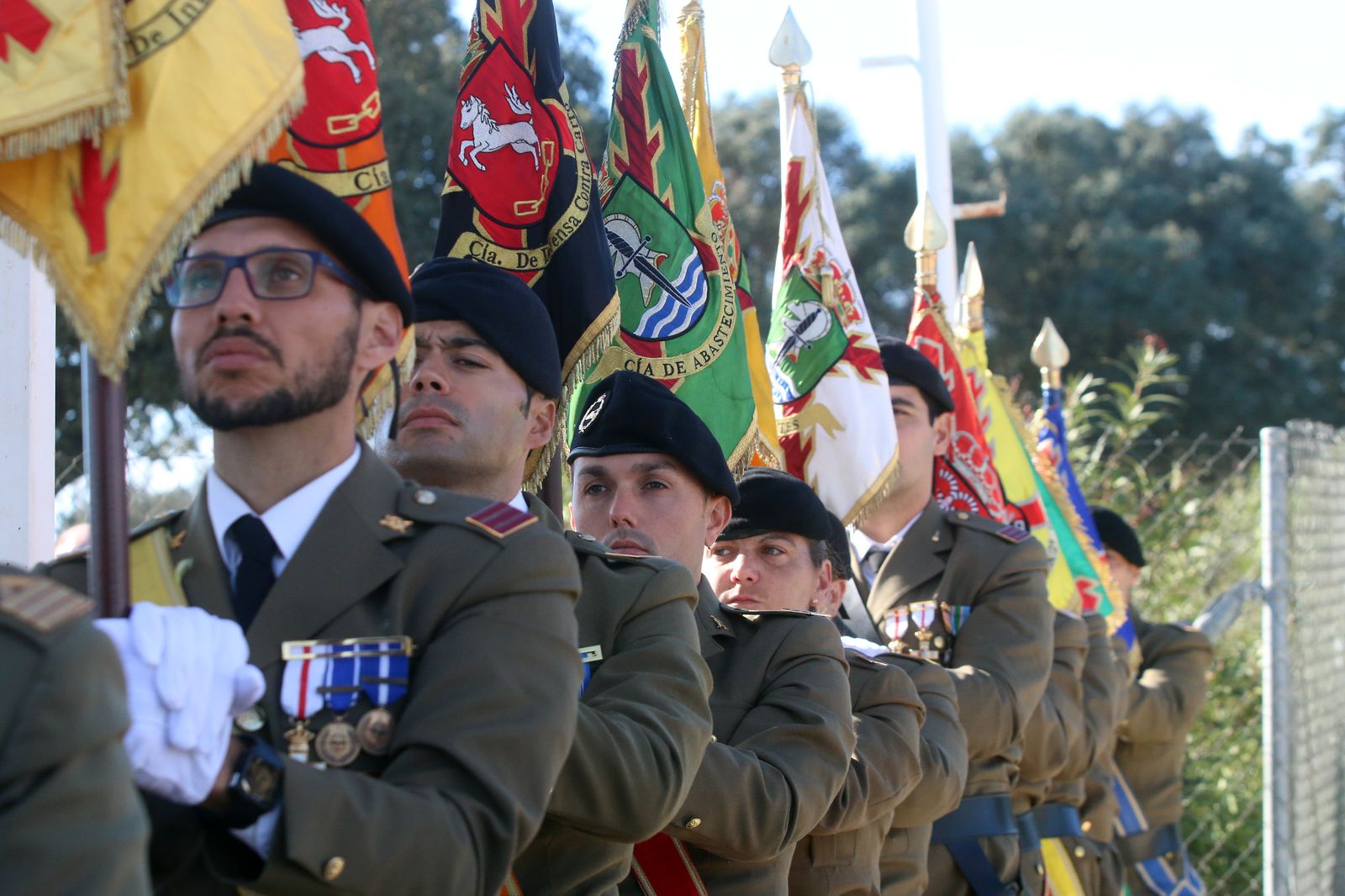 Parada militar en la base de Cerro Muriano por el Día de la Inmaculada