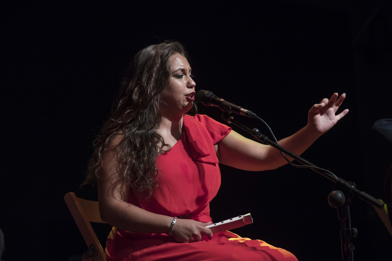 La cantaora gaditana María Terremoto en plena actuación.