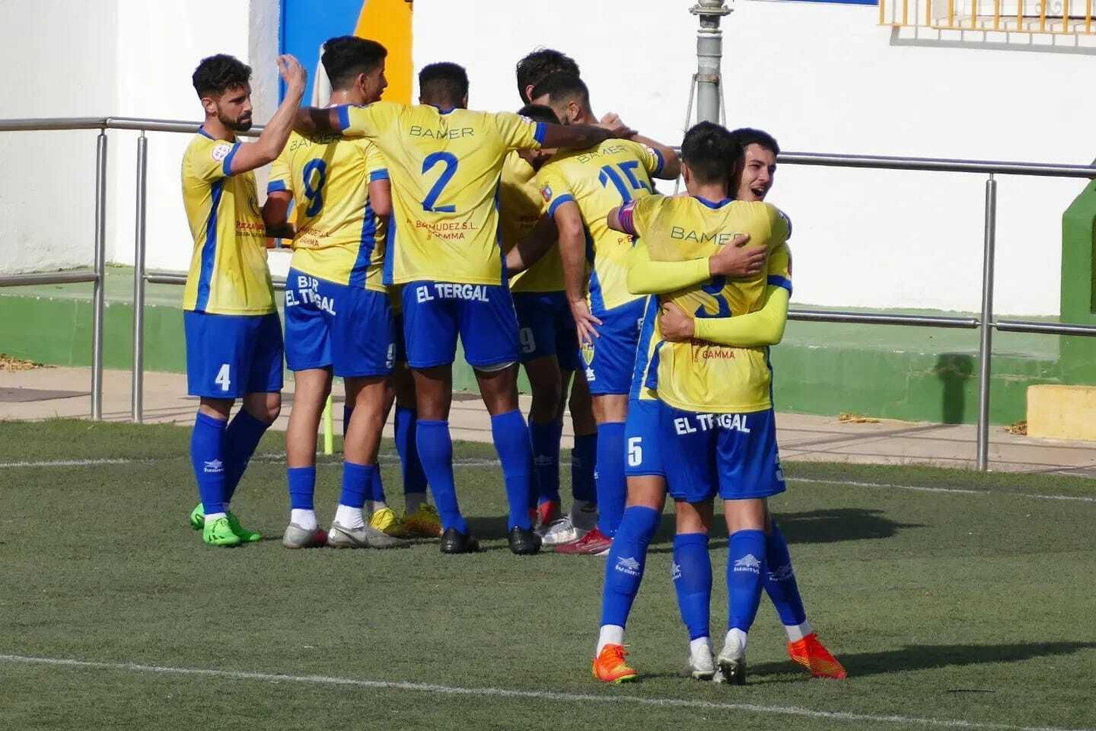 Los conileños tienen motivos para la felicidad.