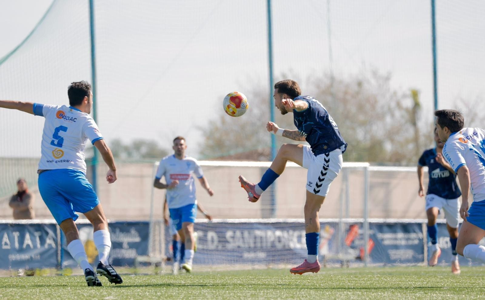 Las fotos del Castilleja-Balona de Tercera Federación (1-1)