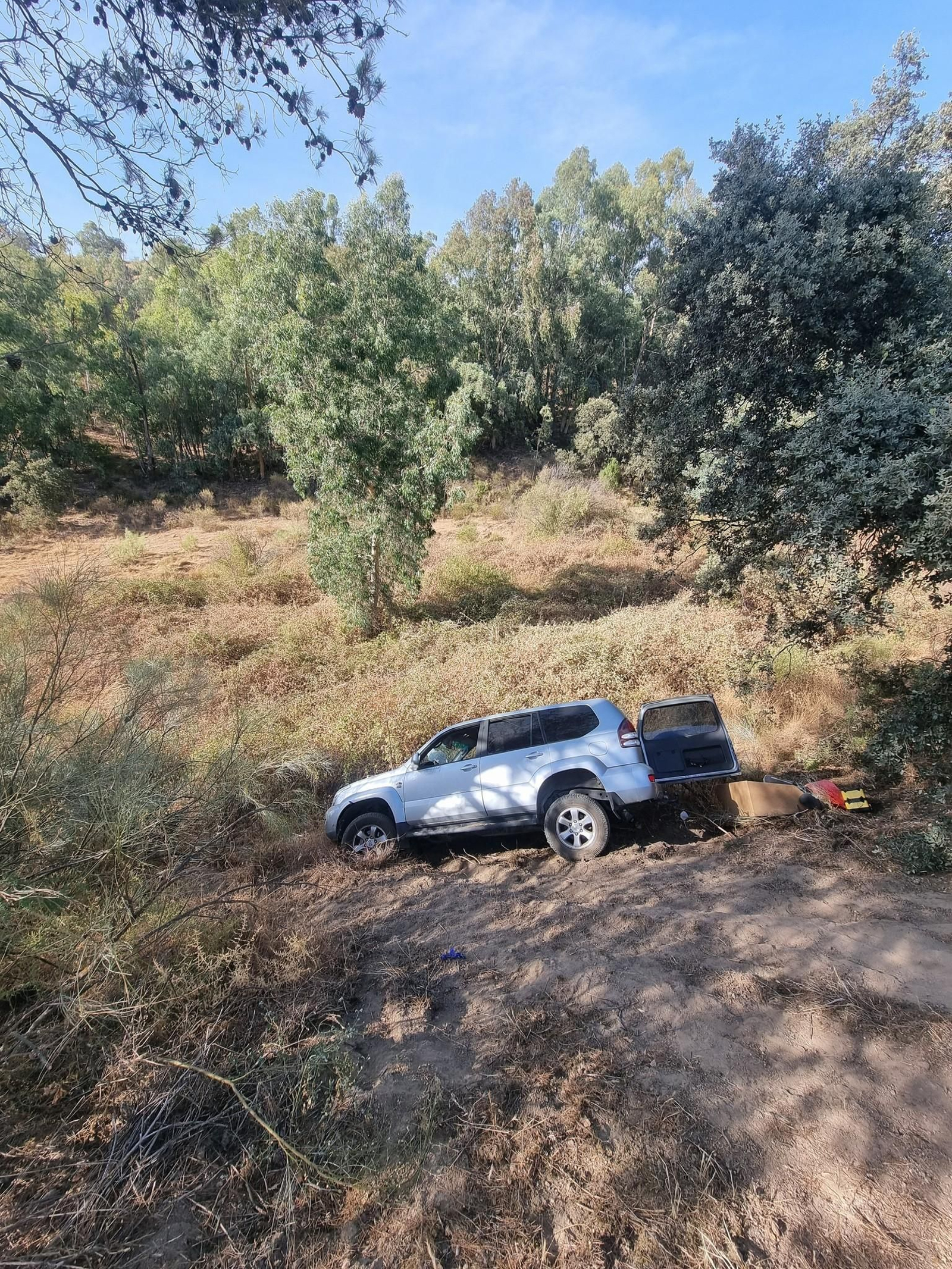 Estado del vehículo accidentado en Andújar.
