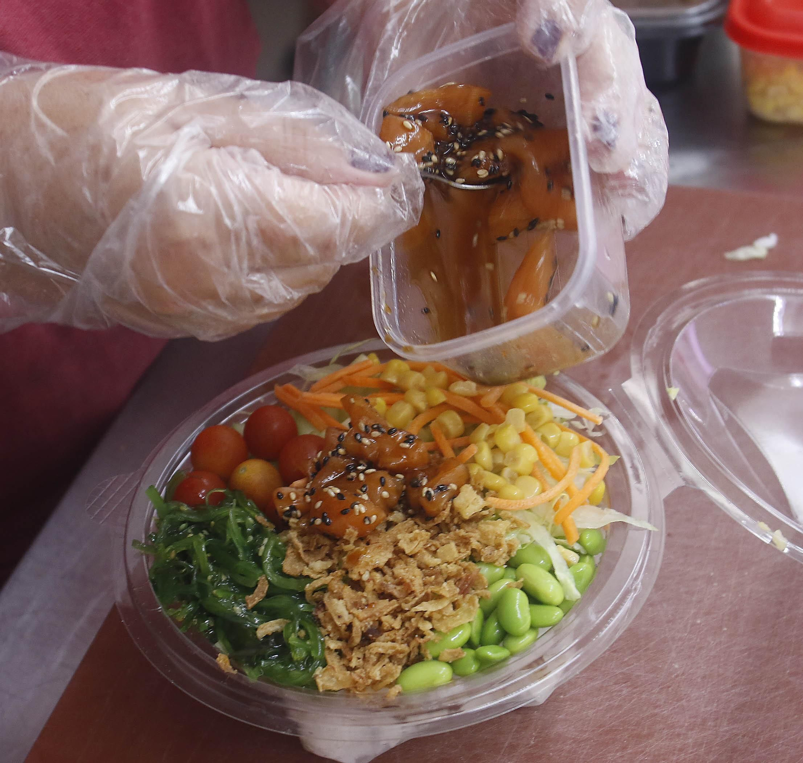 El delicioso poké de Akashito Sushi