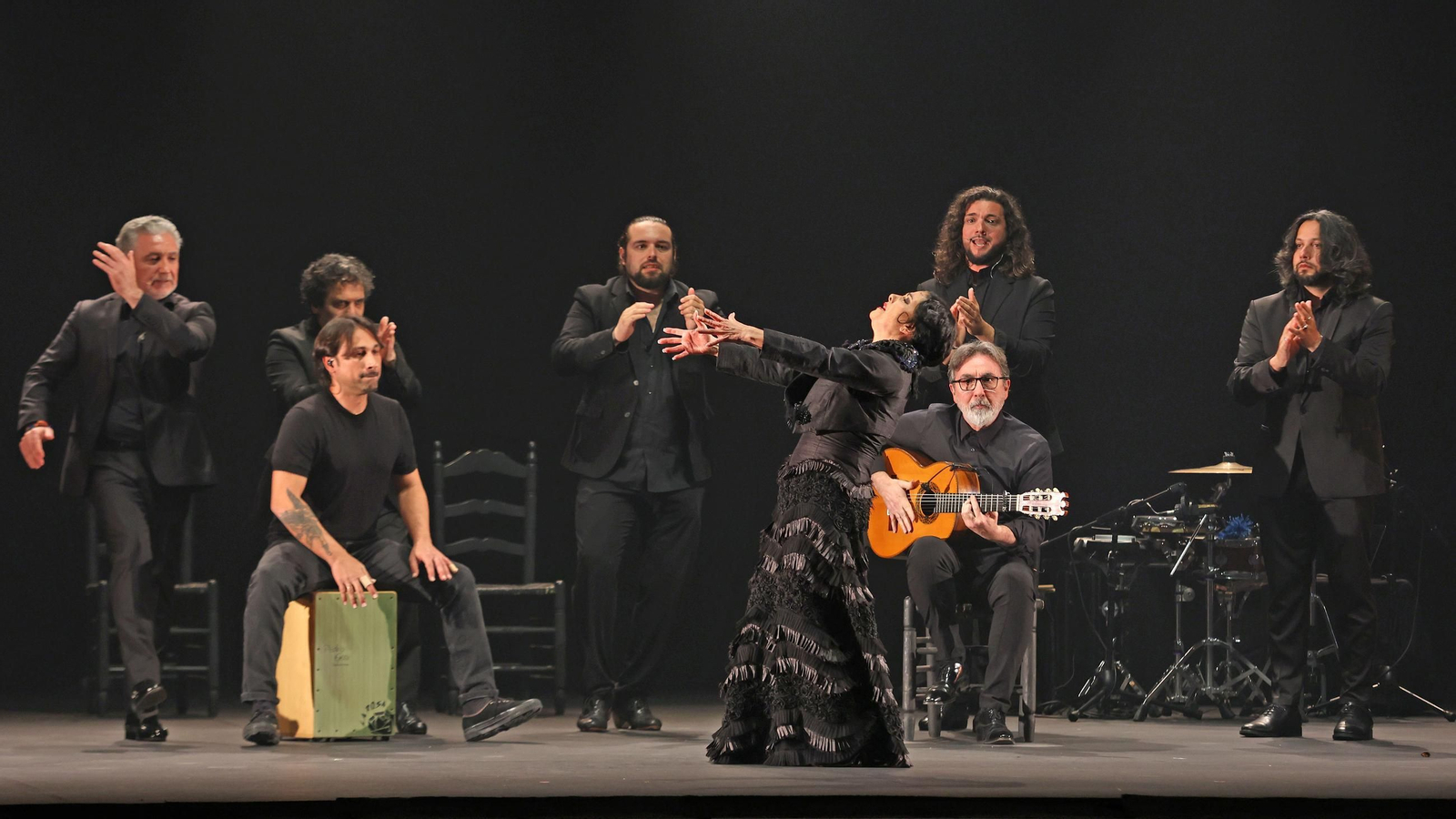 Eva Yerbabuena con 'Yerbagüena (oscuro brillante)' en el Festival de Jerez
