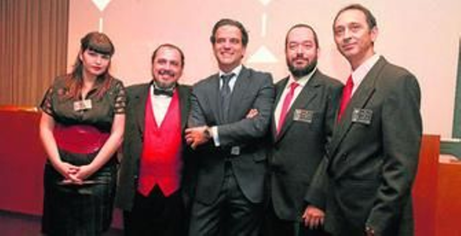 Laura Vil, Joaquín Nuñez, Jorge González, Pablo Bujalance y José Antonio Triguero, ayer en la rueda de prensa de 'Hotel II'.