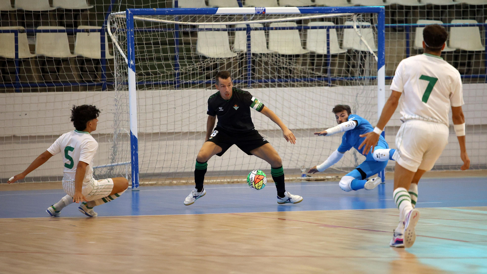 Partido a beneficio de Ainhoa Azurmendi entre Betis Futsal y Córdoba Patrimonio de la Humanidad en Jerez