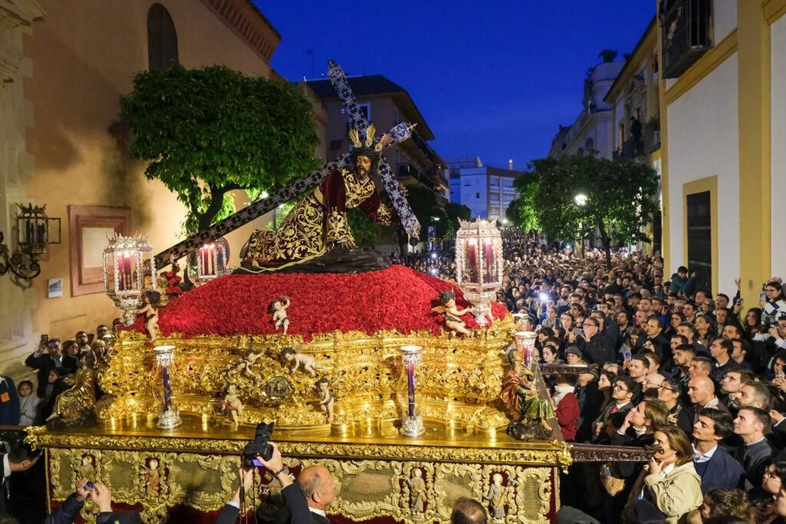 Jesús de las Penas saliendo a la calle el pasado Lunes Santo