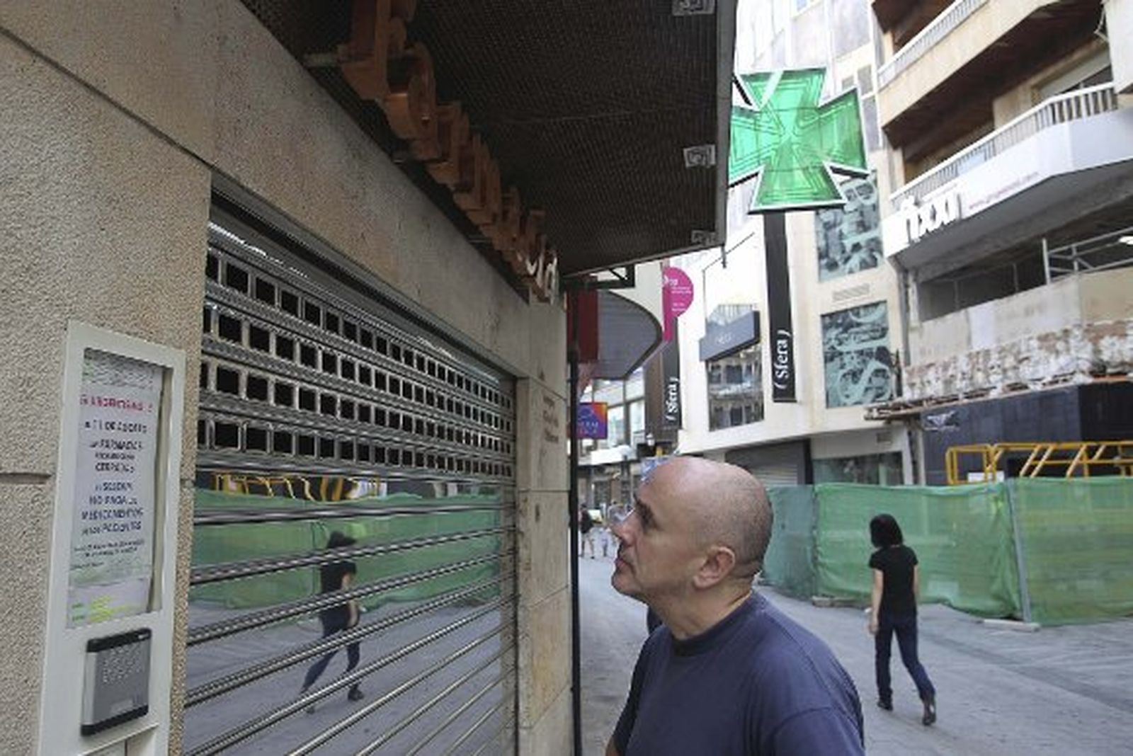 Castilla-La Mancha avisa de que no autoriza el cierre temporal de farmacias