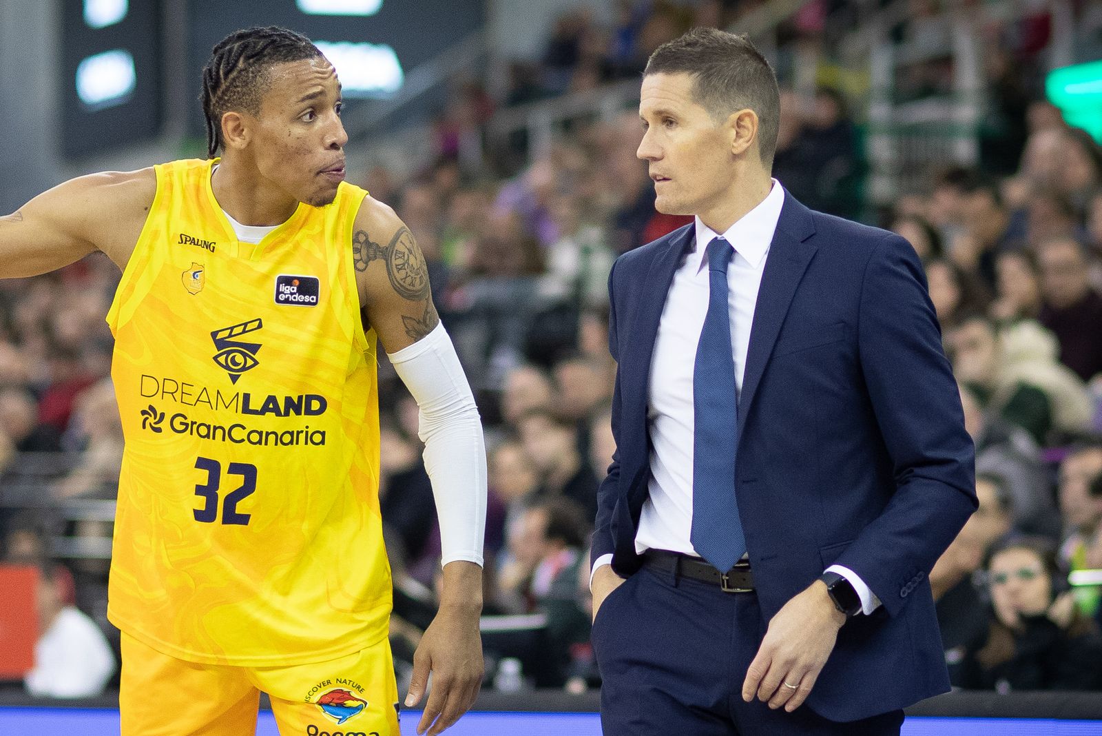 Joe Thomasson conversa con Jaka Lakovic.