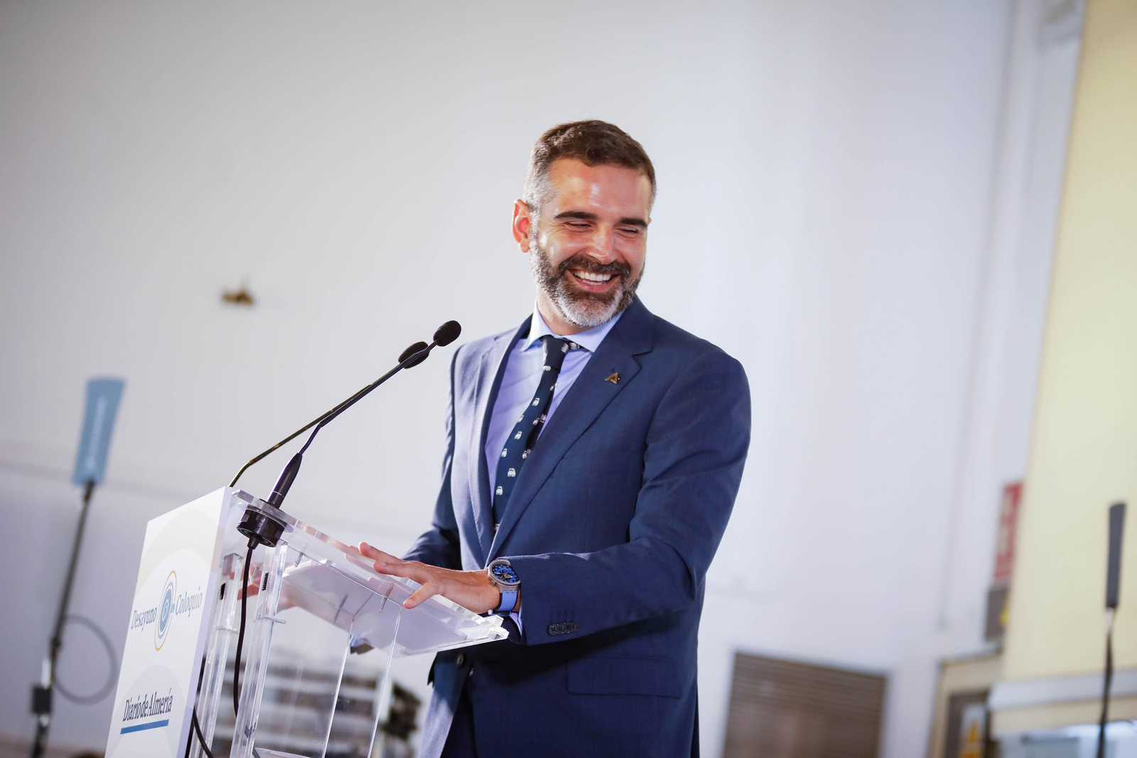 Imágenes del desayuno informativo