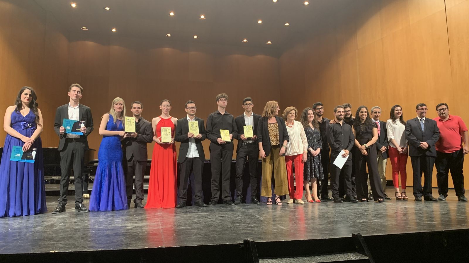Ceremonia de entrega de premios de la Muestra de Jóvenes Intérpretes MálagaCrea2019 en el Teatro Cervantes.