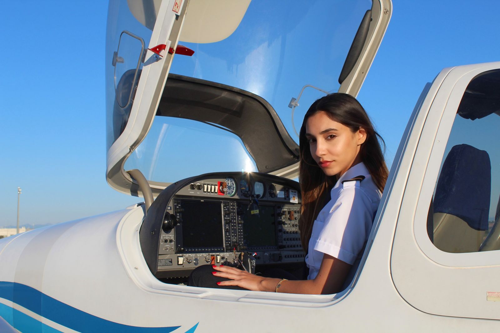 Escuela de Pilotos y Controladores Aéreos