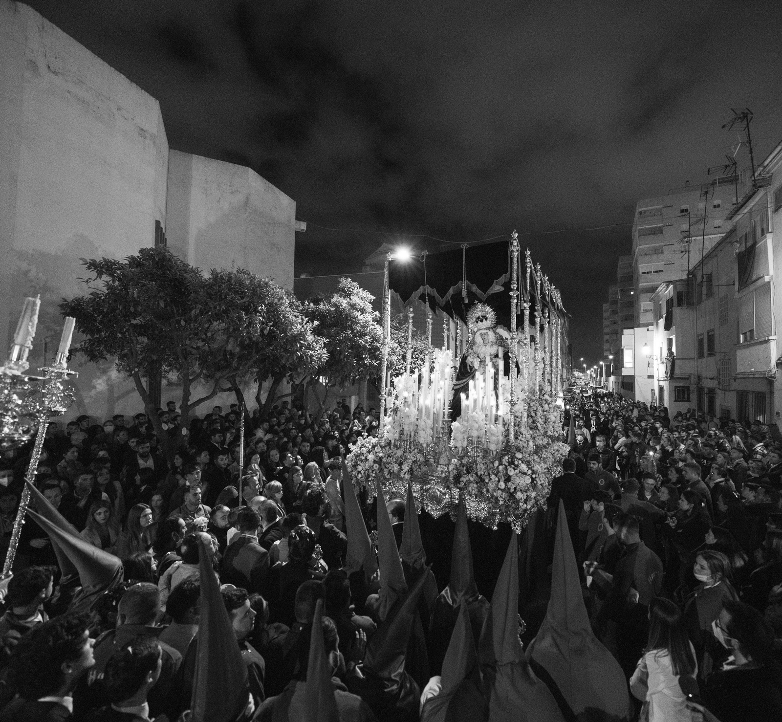 Las fotos de la exposición 'Magna Mariana' del fotógrafo Miguel Lorenzo en Algeciras