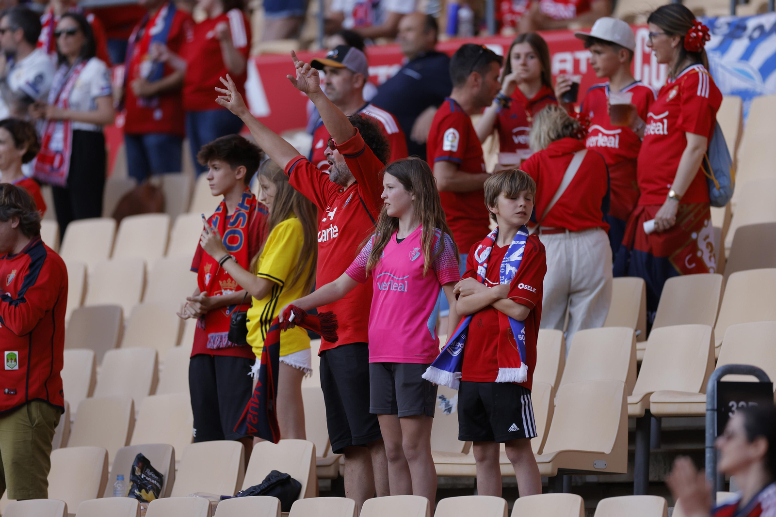 Búscate en las fotos de la final de la Copa del Rey entre el Madrid y el Osasuna