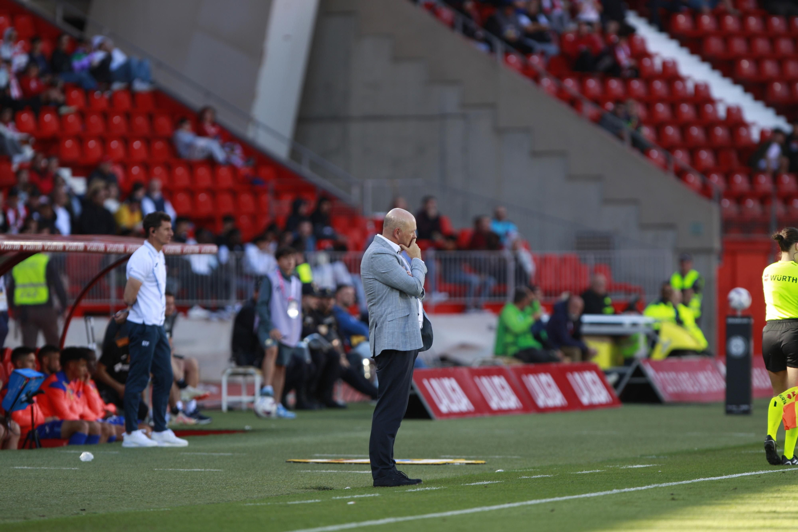 Las imágenes del triste descenso de la UDA ante el Getafe