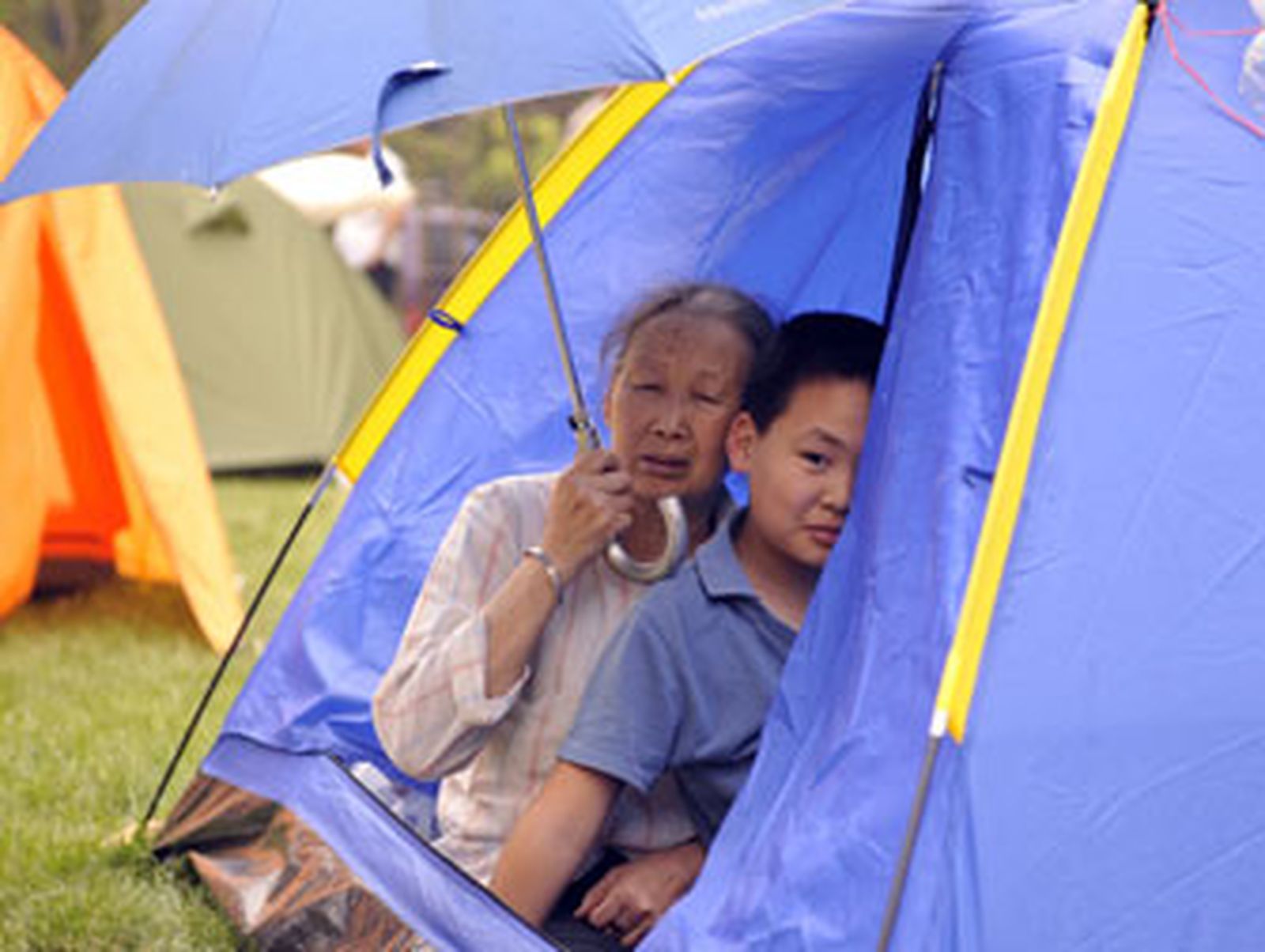 China sienta las bases para reconstruir el epicentro