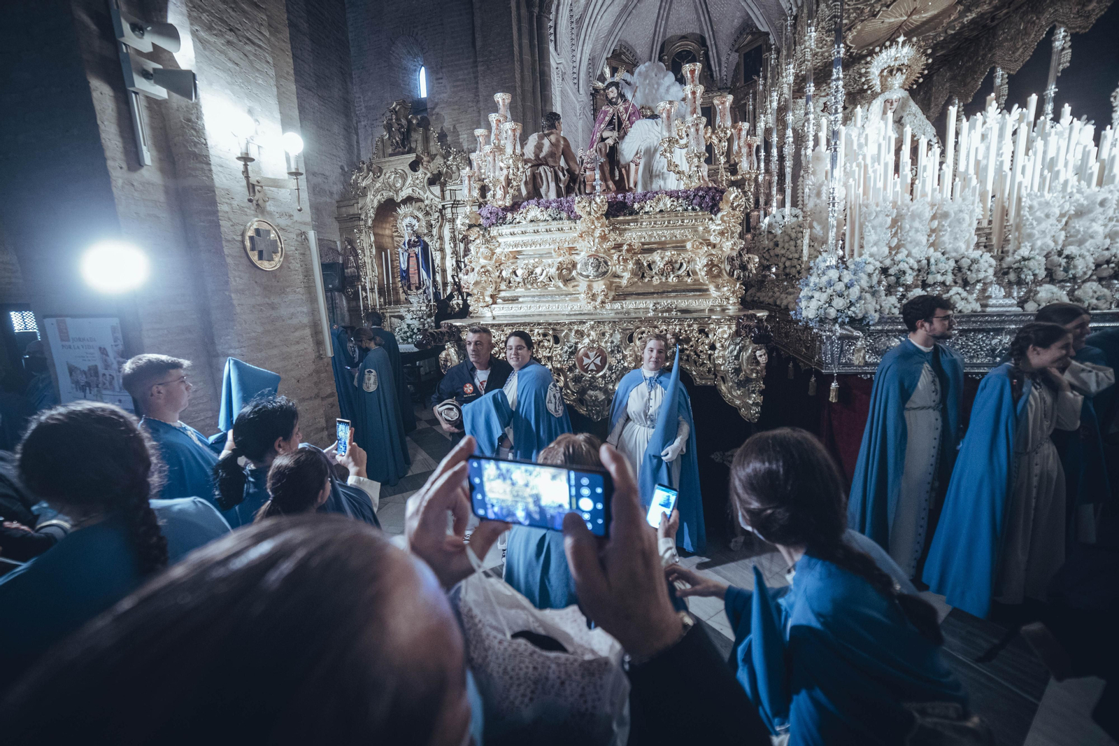Fotos de San Esteban el Martes Santo en la Semana Santa de Sevilla