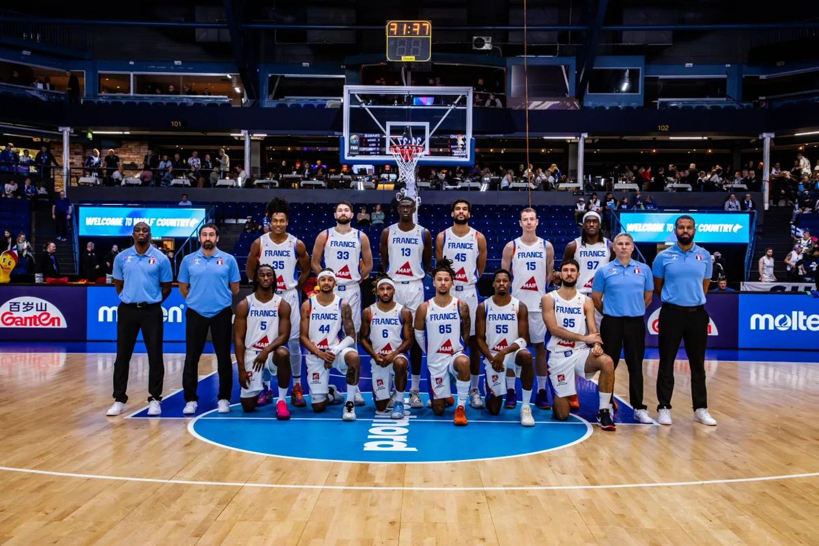 Equipo de Francia en Finlandia.