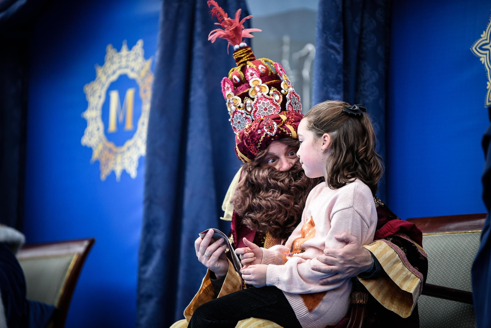 Imágenes de la entrega de cartas a SSMM Los Reyes Magos en el Ayuntamiento