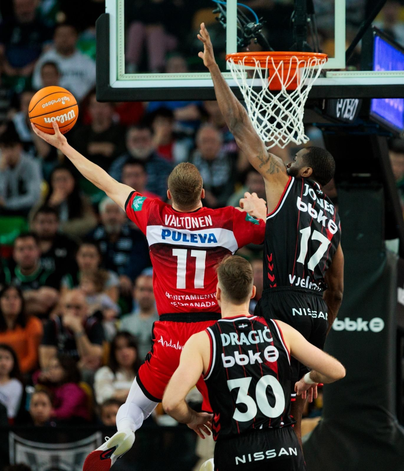 Las mejores imágenes del Bilbao Basket-Covirán Granada