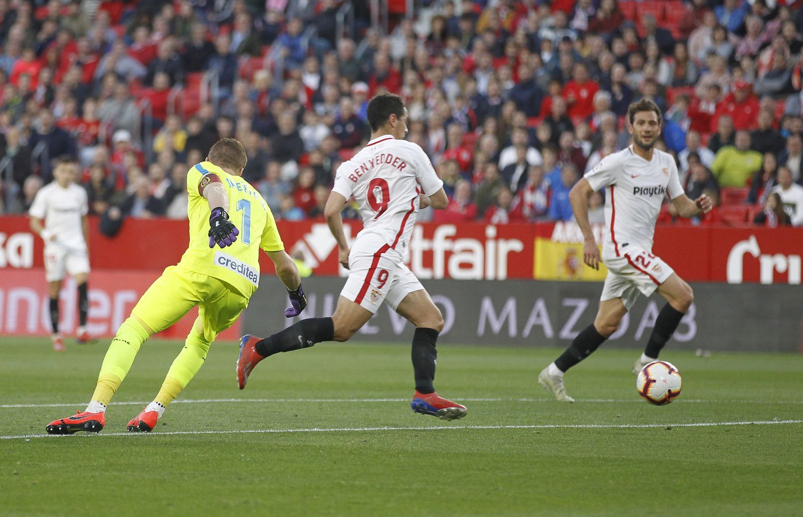 Todas las fotos del Sevilla-Rayo Vallecano