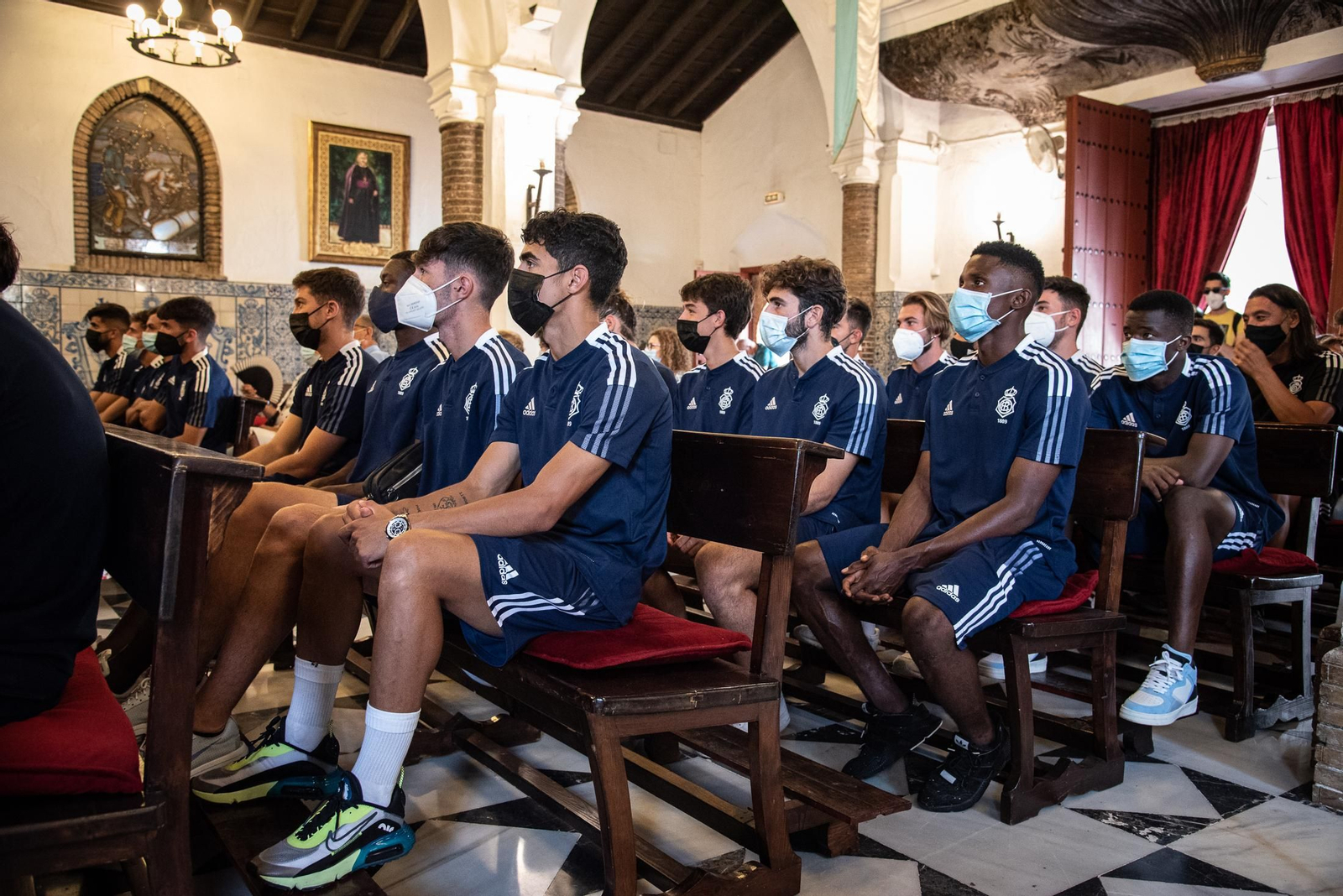 Imágenes de las ofrendas institucionales a la Virgen de La Cinta