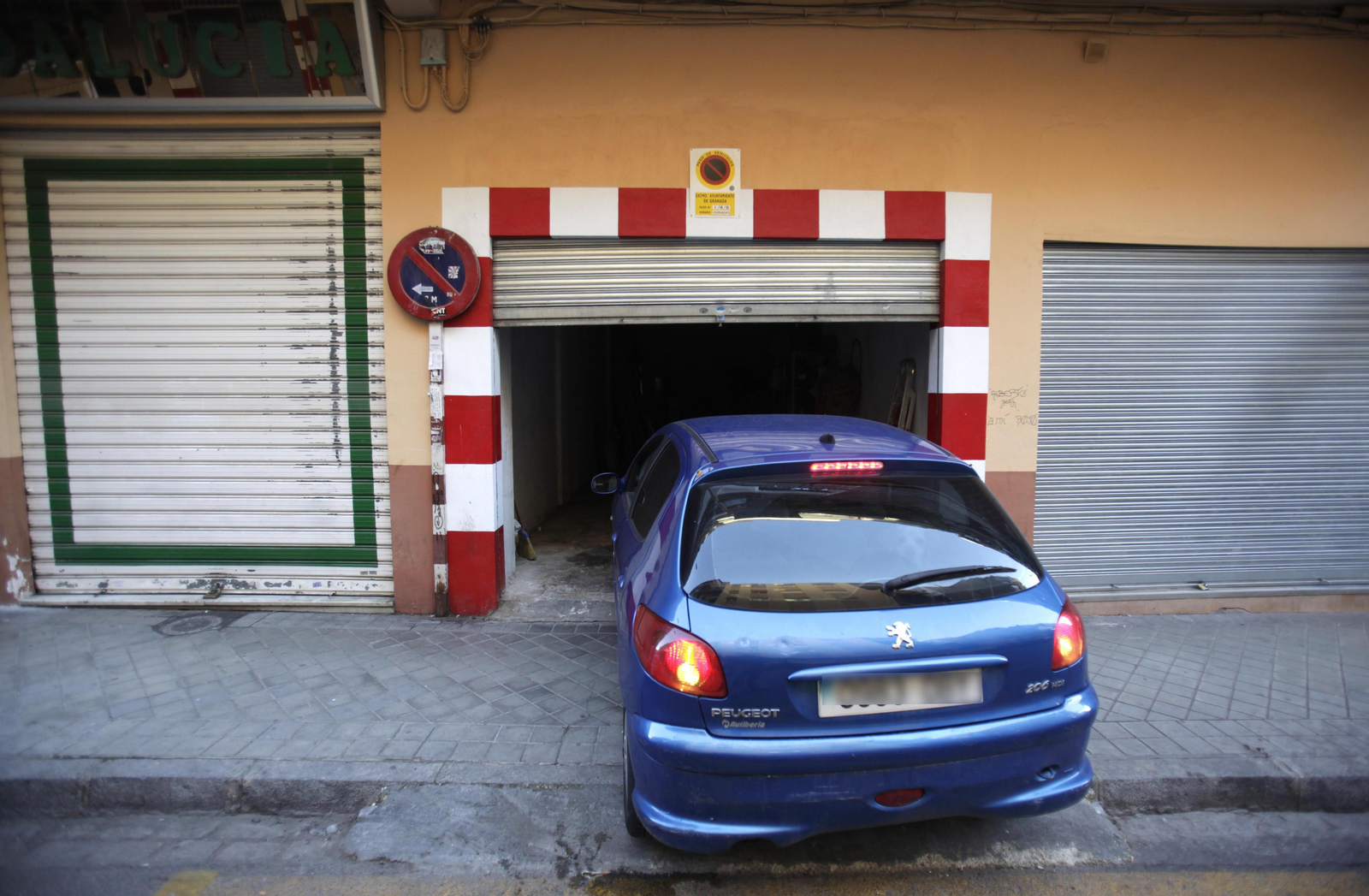 Según la zona los precios de los aparcamientos pueden variar más de 60 euros.