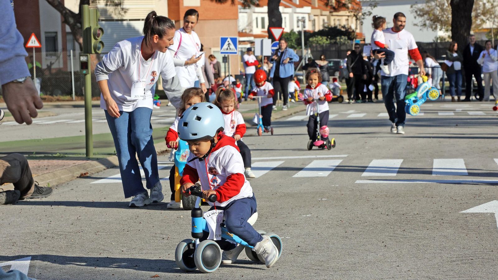 Carrera infantil a beneficio del pequeño Martín