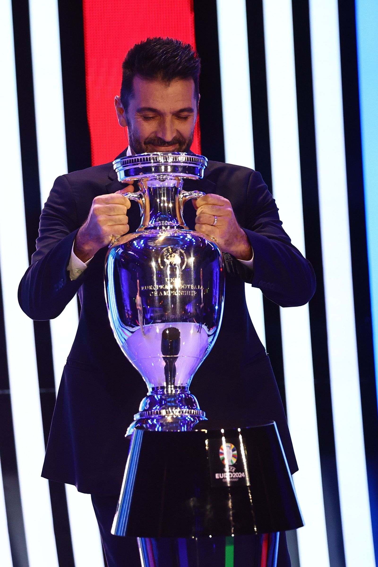 Las fotos del sorteo de la Eurocopa 2024