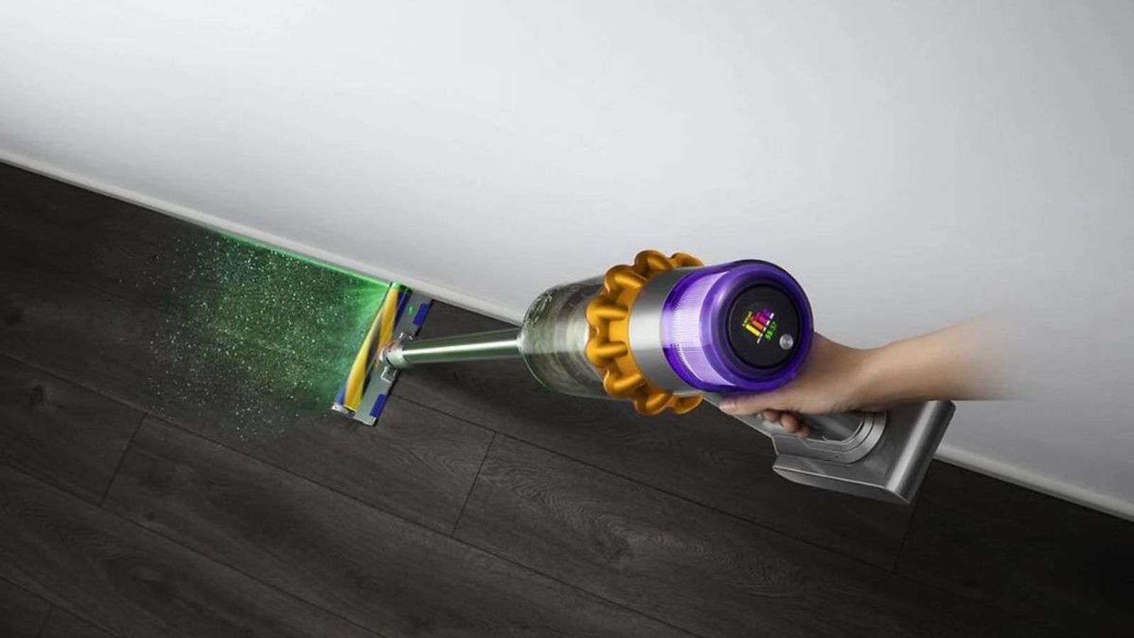 La aspiradora sin cable Dyson más moderna: ajusta la potencia, ilumina el polvo y cuesta 200€ menos