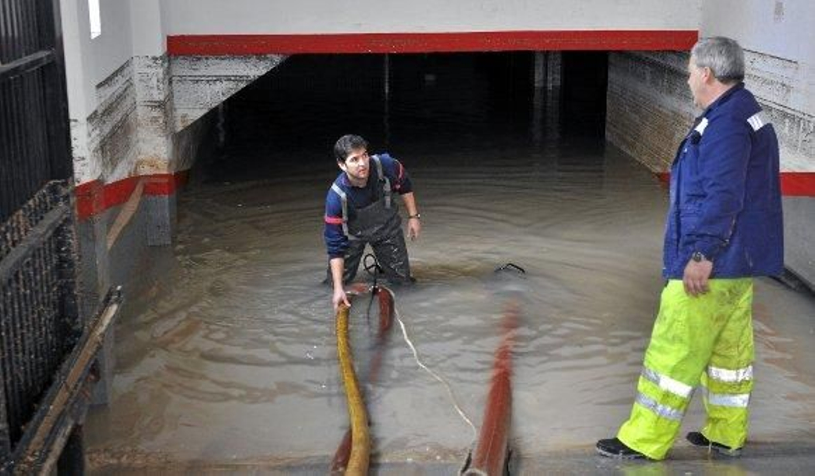 Los afectados por las inundaciones estudian demandar a las autoridades por su "deficiente" actuación