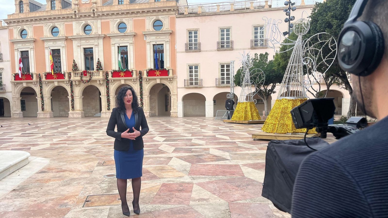 María de Mar Vázquez abre la temporada navideña en Almería