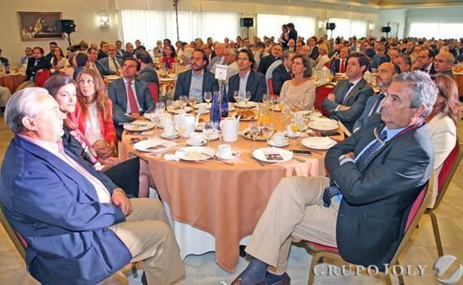 Miguel Ordóñez, María Jesús Ordóñez, Manuel Ávila, Guadalupe Parias, Leopoldo Parias, José Miguel Caballero y Juan Fernández de Mesa.

Foto: Pascual · Vanesa Lobo