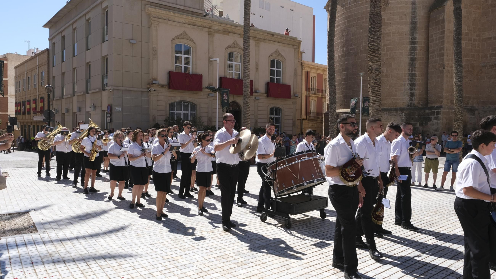 Traslado de la Virgen del Mar a la Catedral de Almería, en imágenes