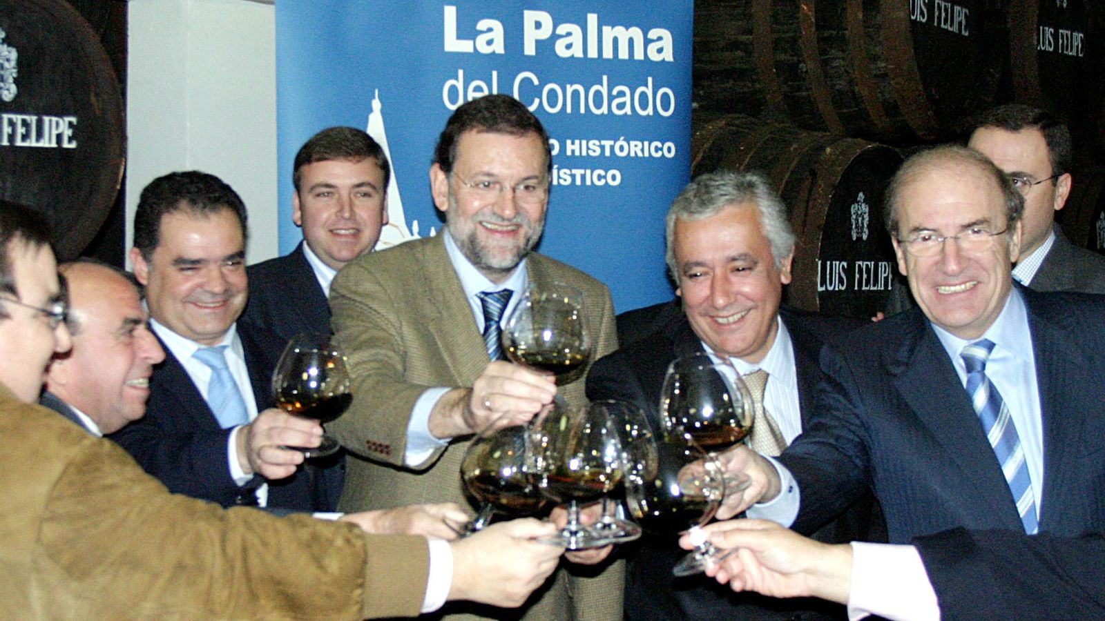 El expresidente del gobierno, Mariano Rajoy, en una visita a Bodegas Rubio El expresidente del gobierno, Mariano Rajoy, en una visita a Bodegas Rubio