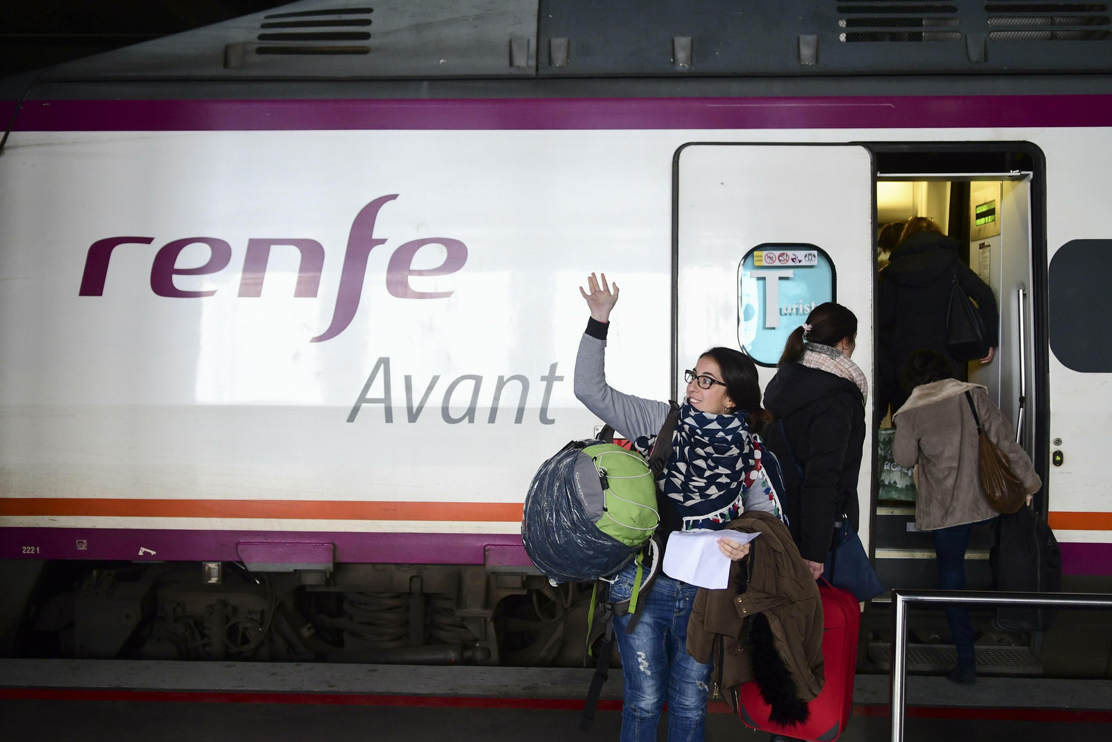 Consulta los trenes de Renfe cancelados el viernes 20 de diciembre para no quedarte en tierra.