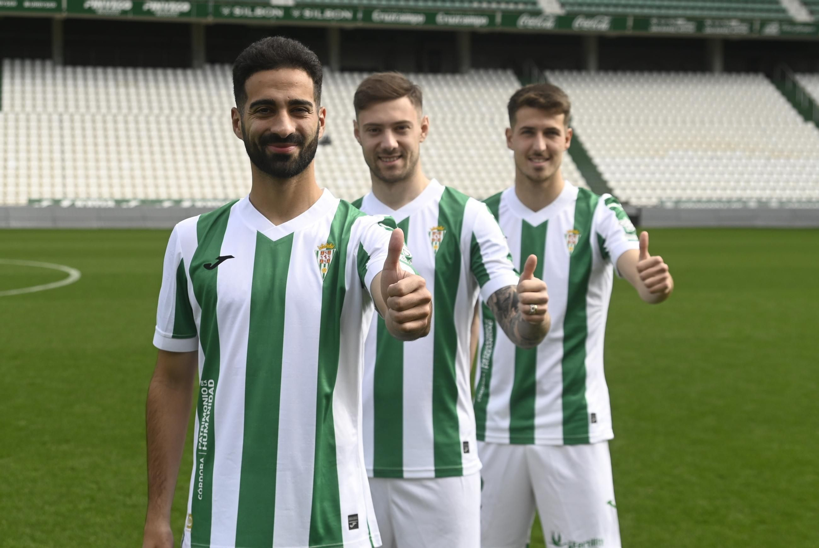 Las mejores fotos de la presentación de Corbo, Pedro Ortiz y Rubén Alves como nuevos jugadores del Córdoba CF