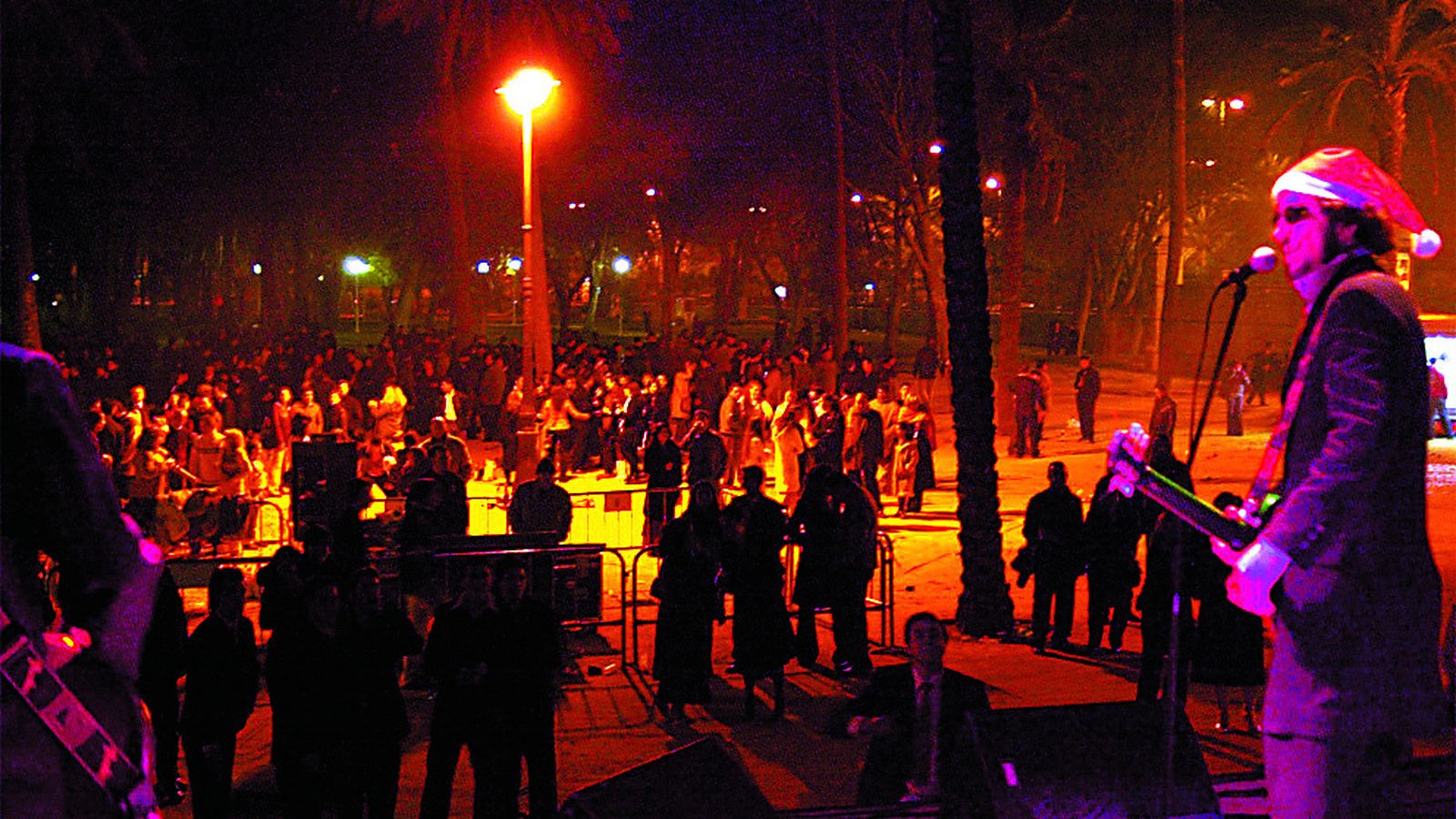 Celebración de las campanadas en el González Hontoria en 2005.