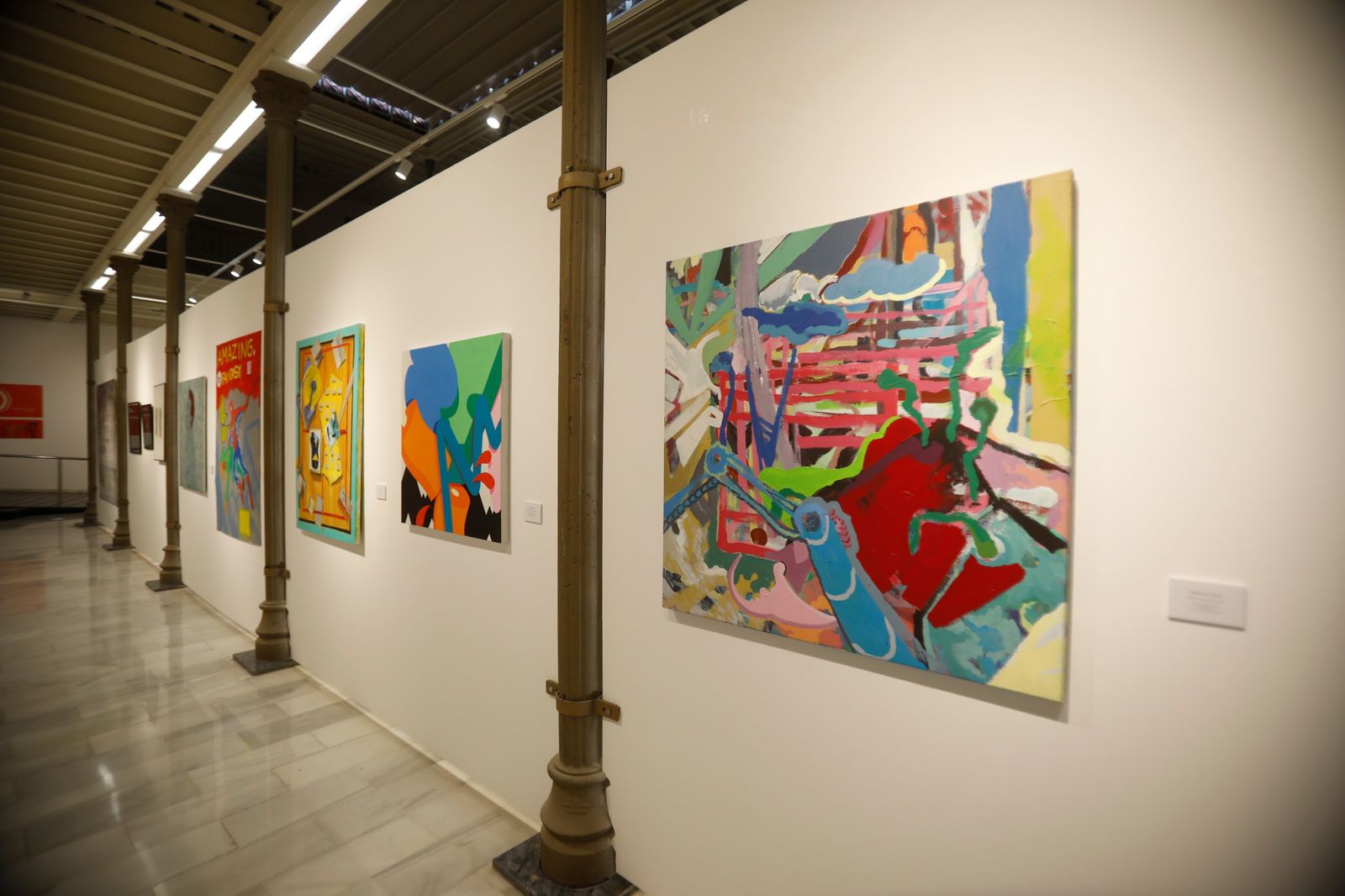 La exposición del Teatro Cómico de Córdoba sobre los 20 años de la Fundación Gala, en imágenes