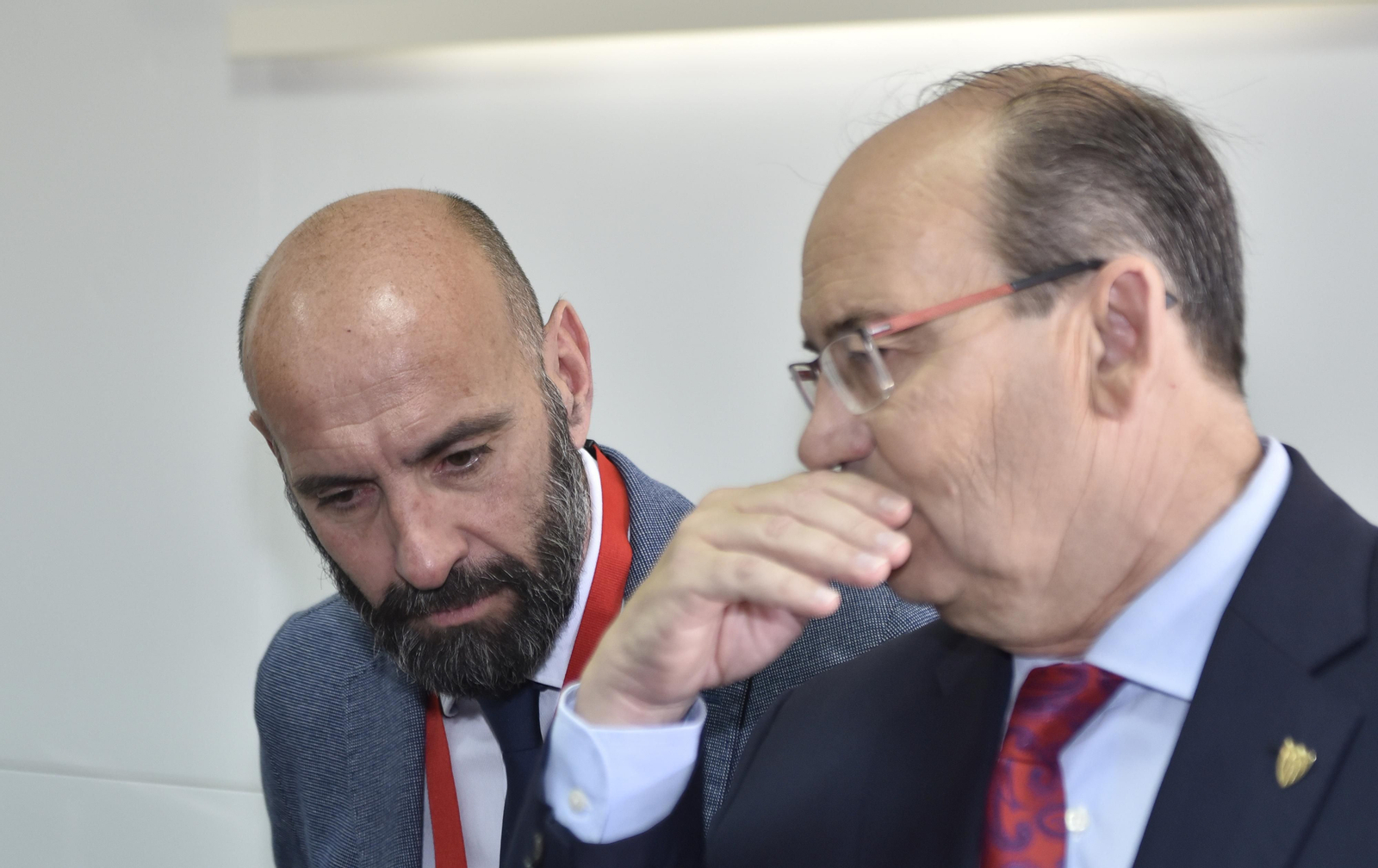 Monchi, con sigilo y premura