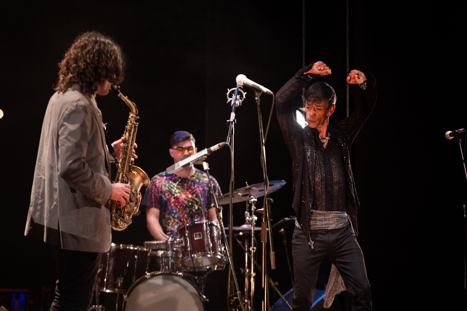 Antonio Lizana presenta su nuevo disco en el Teatro de las Cortes de San Fernando