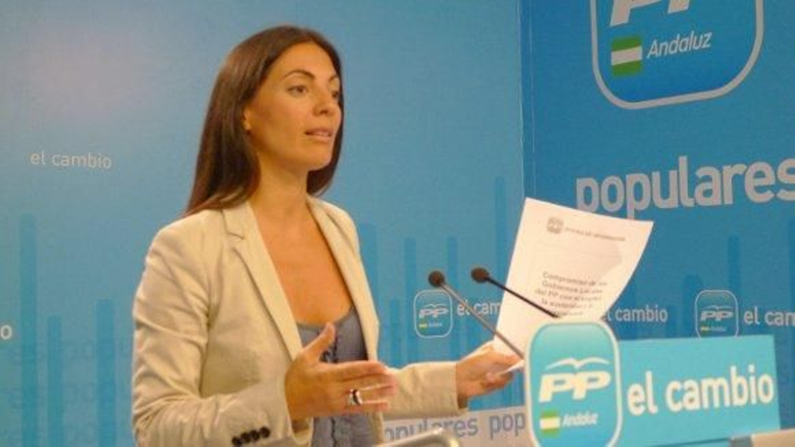 El PP acusa a Griñán y a Chaves de estar "en el epicentro" de los ERE