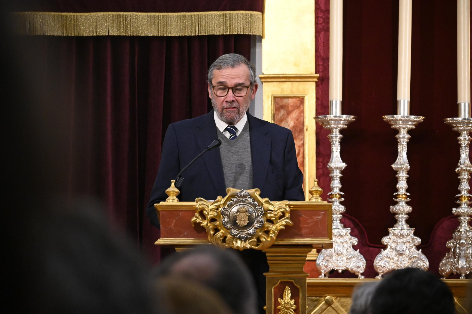 Presentación del cartel de 25 aniversario de la coronación de la Esperanza de Huelva