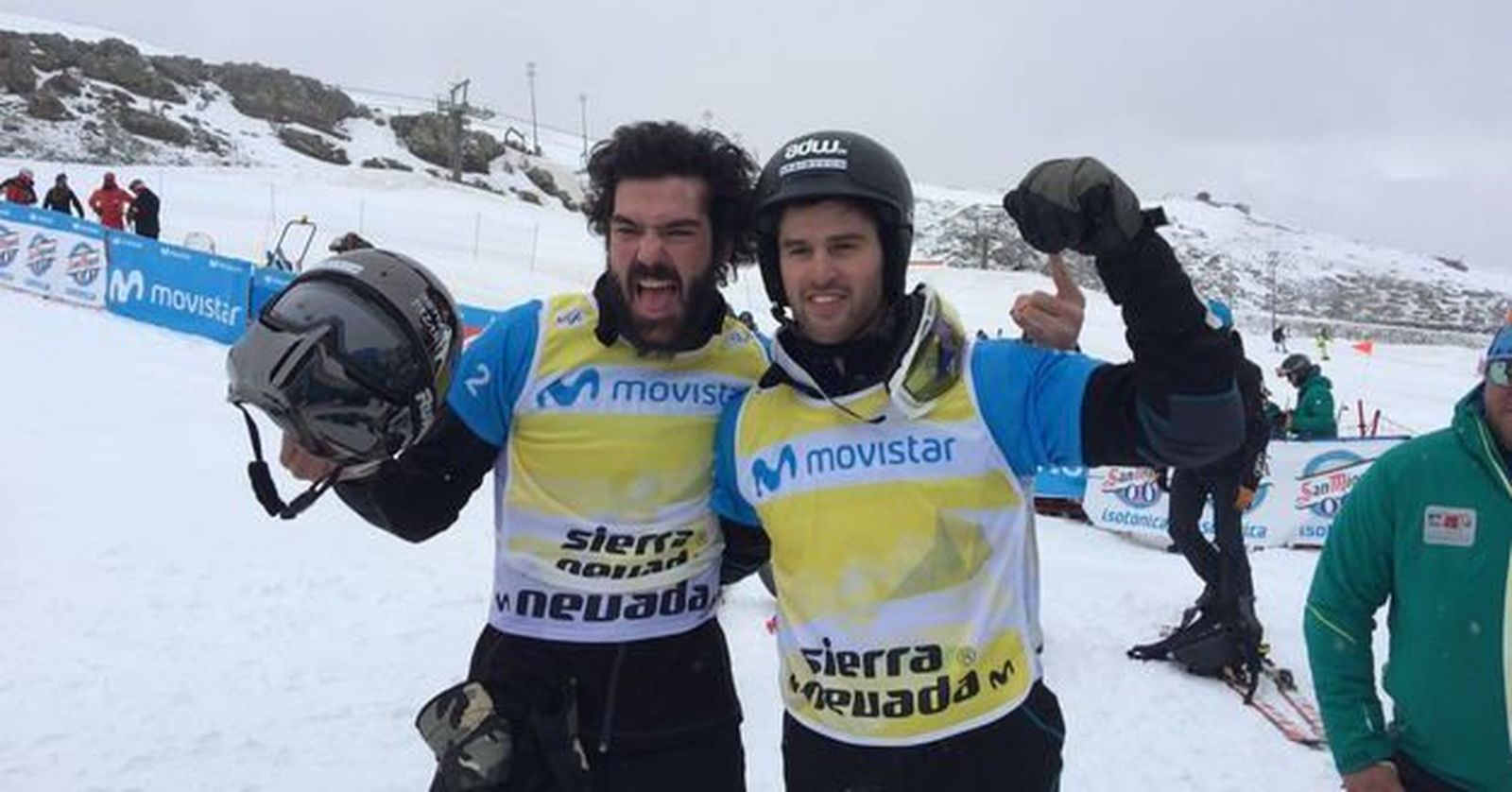Regino Hernández, a la izquierda, con Lucas Eguibar.